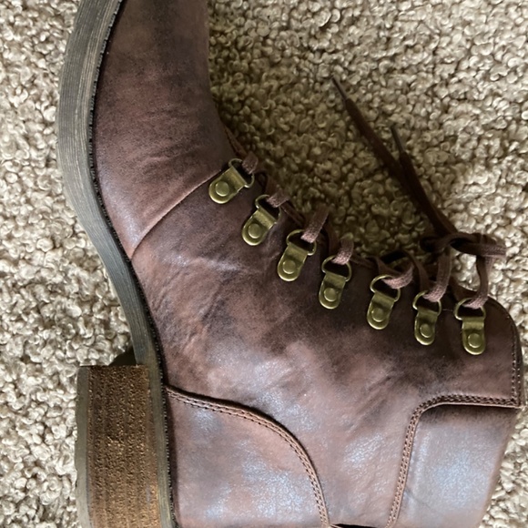 Lucky Brand Daxxter women’s boots - Picture 5 of 13